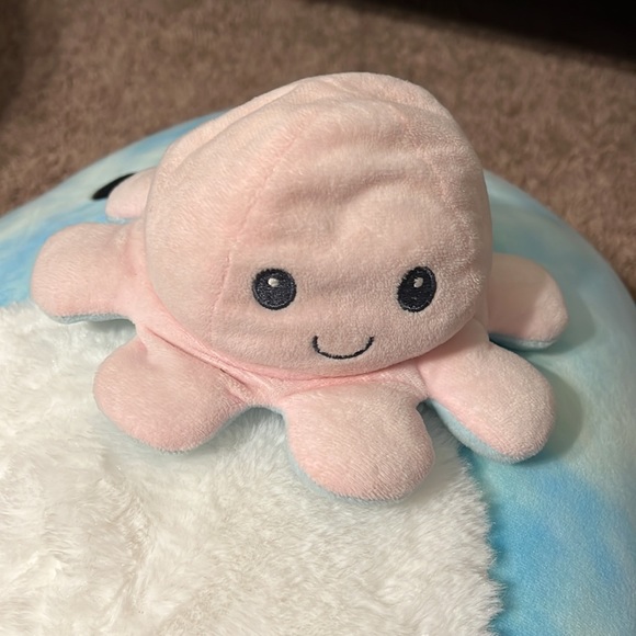 2 Stuffed Animals! - Picture 3 of 4